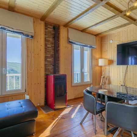 Sierra Nevada Apartamento De Madera Muy Calido Con Buenas Vistas Y Wifi Luaran gambar